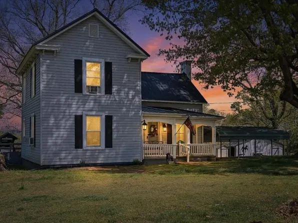 1120 Old Grubby Rd, South Boston, VA 24592