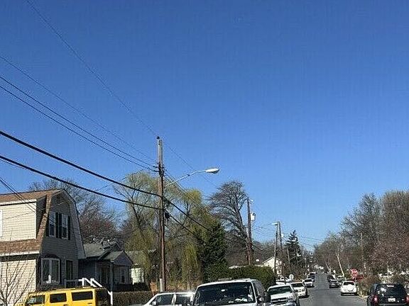 4th image of 5009 Naples Ave