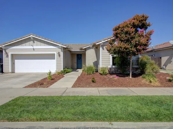 2268 Mustang Dr, Oakdale, CA 95361
