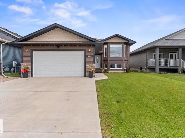 4924 57th Ave, Cold Lake, AB T9M 0E7