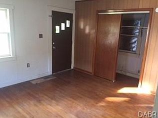 5th image of 4921 Woodland Hills Blvd