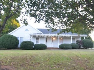 11634 Charnwood Ct, Charlotte, NC 28277