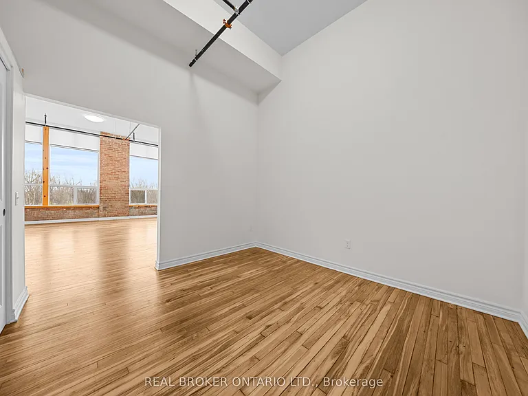 150 Mill St #115 — Photo 14