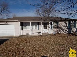813 E 24th St, Sedalia, MO 65301