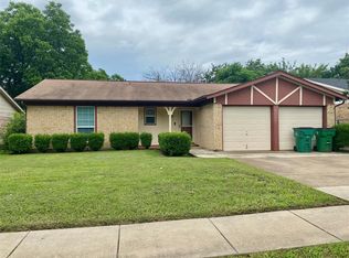 6524 Starnes Rd, Watauga, TX 76148