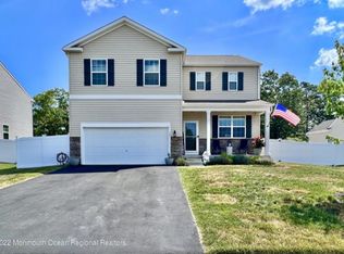 52 Farragut Ave, Barnegat, NJ 08005