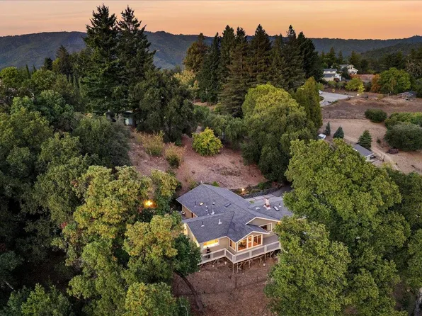 24854 Skyland Rd, Los Gatos, CA 95033