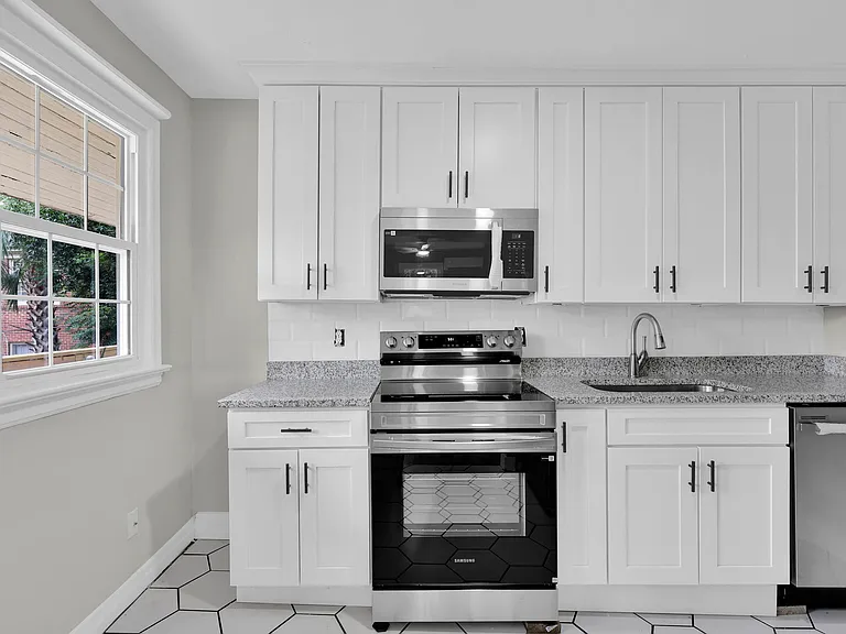 1633 Belmonte Ave #B — Photo 12
