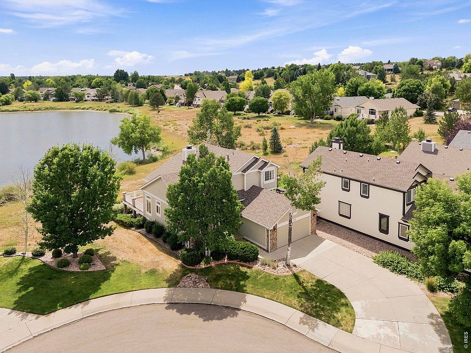 1st image of 535 Lakeside Pl