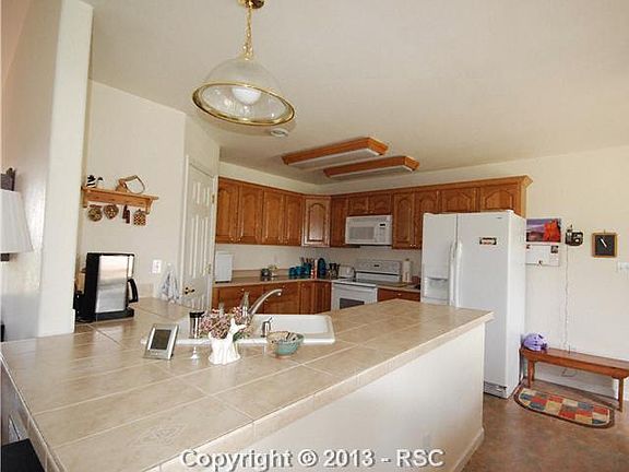 5th image of 18120 Steeplechase Dr