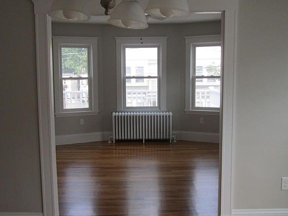 5th image of 24 Paine St #U1