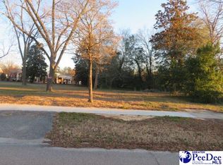 323 W College Ave, Hartsville, SC 29550