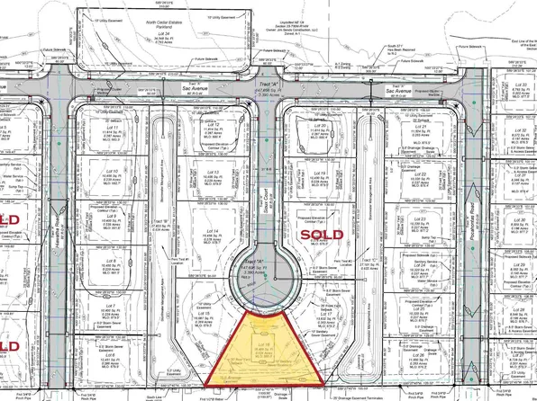 16 Souix Ct, Cedar Falls, IA 50613