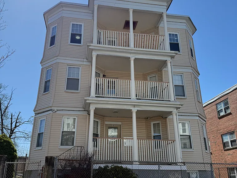 4 Stockton St #3 — Photo 12