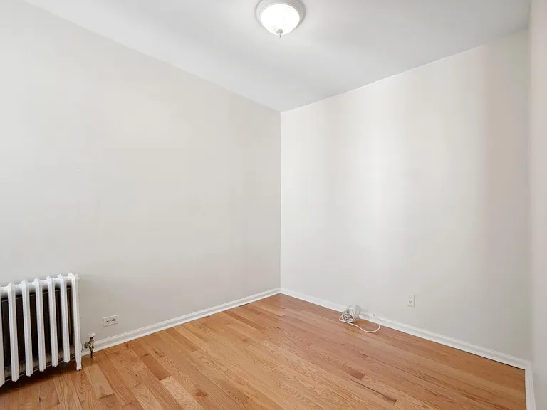 2345 E Harold St — Photo 10
