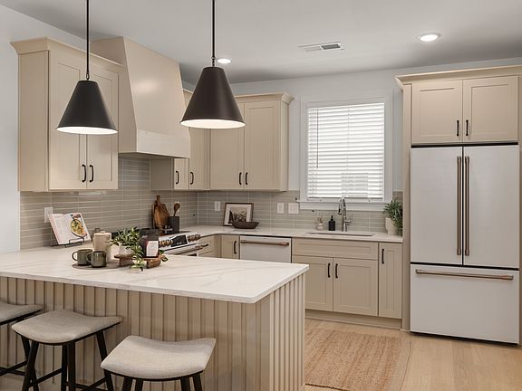 2nd image of 257 Nesbitt Ln Lot 3