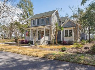77 Mum Grace, Beaufort, SC 29906