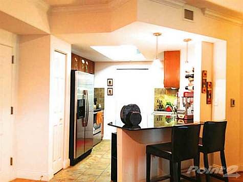 3rd image of 2000 N Bayshore Dr APT 523