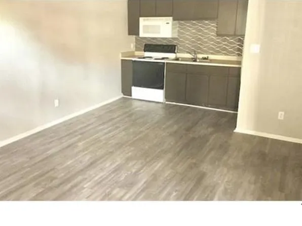 10644 N 15th Way APT 11, Phoenix, AZ 85020