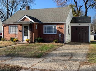 44 Ellsworth Ave, Springfield, MA 01118