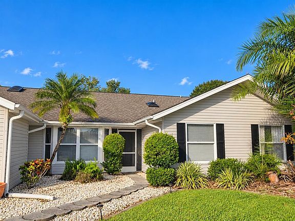 3rd image of 25295 CAYCE COURT