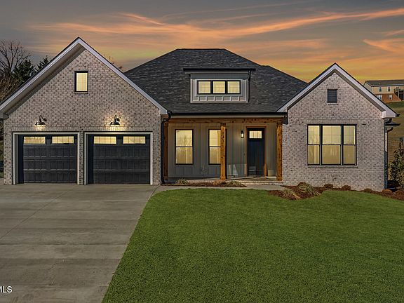 2nd image of 141 Laurel Cyn