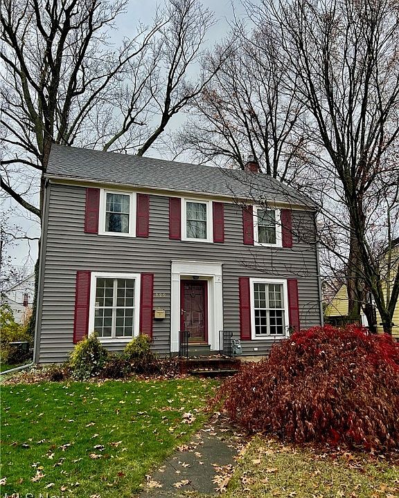1st image of 222 Columbia Ave