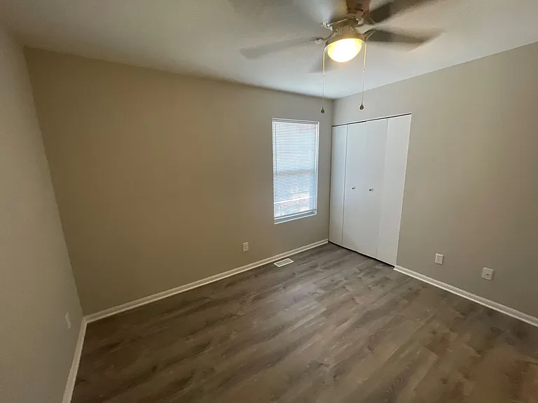 1421 Risen Star Ct — Photo 23
