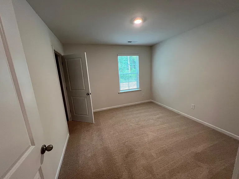 7014 Saddlebred Dr — Photo 24