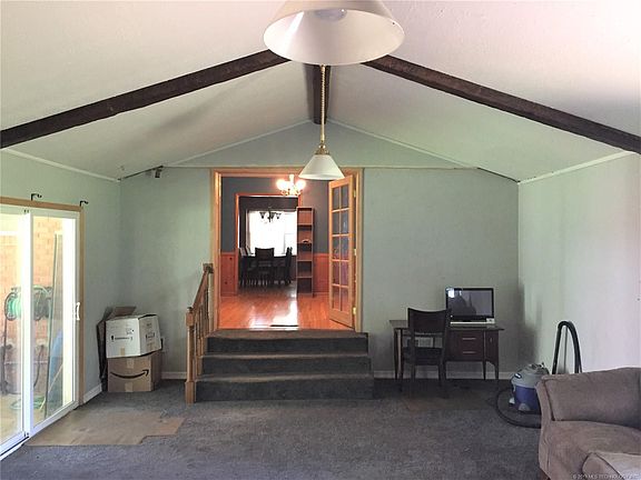 2nd image of 1526 S 76th Ave E