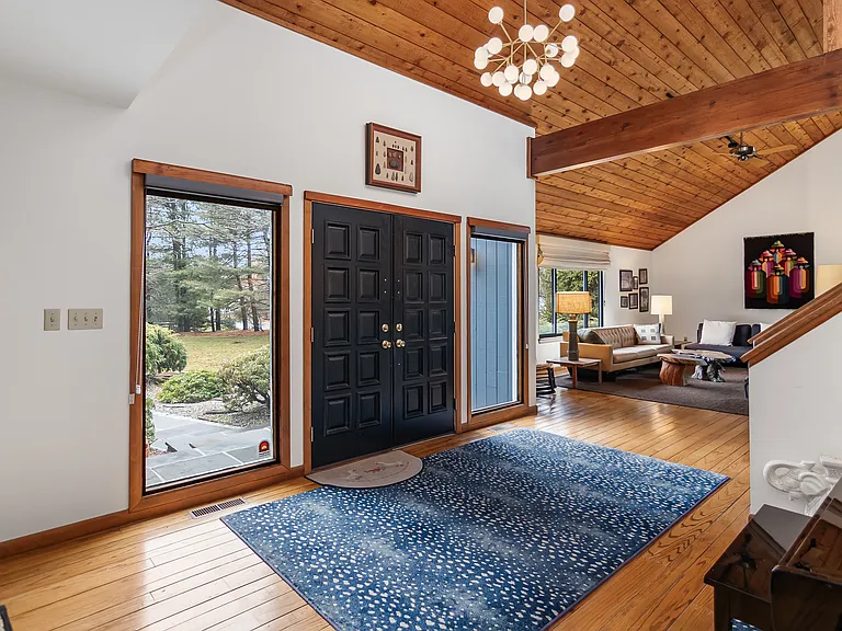 1 Brightfield Ln — Photo 10