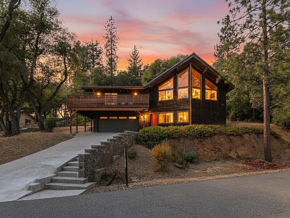 1st image of 1519 Roaring Camp Rd
