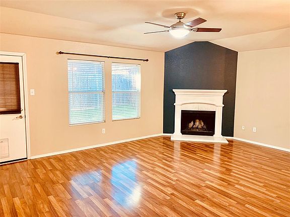 5th image of 4508 Dogwood Dr