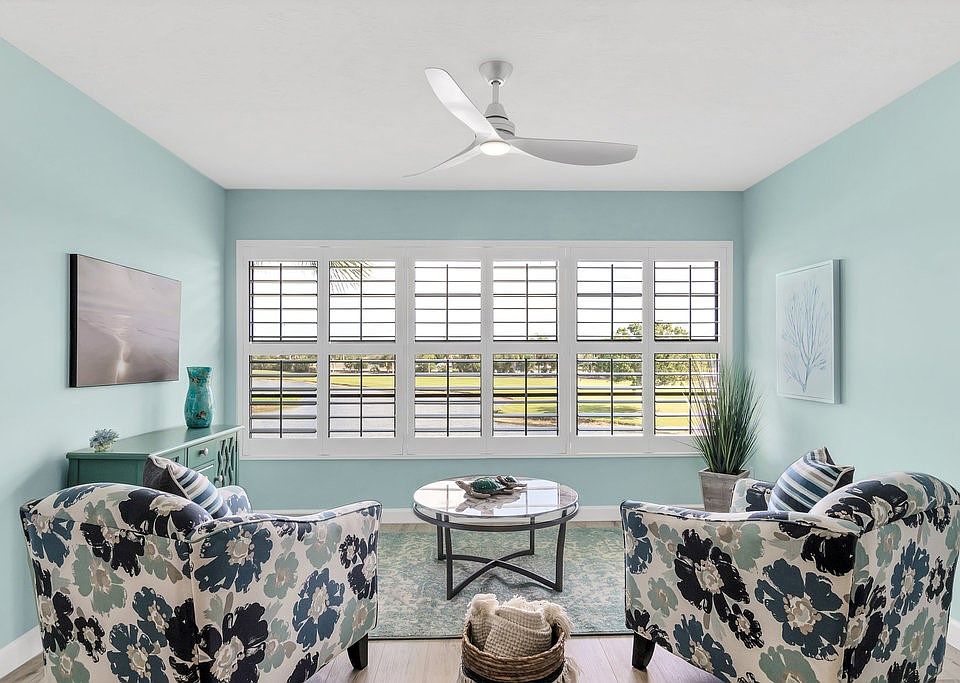1st image of 33 Plantation Dr APT 205