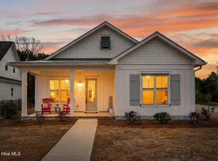 332 Cornubia Drive, Castle Hayne, NC 28429