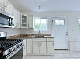 31 Peacock Loop, Staten Island, NY 10309
