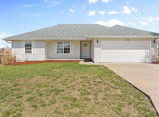 345 Sugar Tree Rd, Sparta, MO 65753