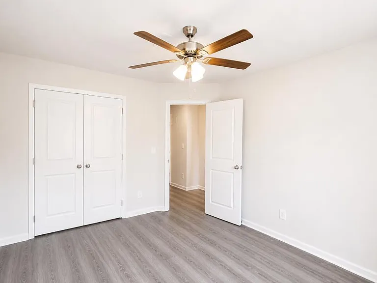 4248 Crosny Ln — Photo 14