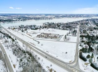 S 18th Ave #3, Sturgeon Bay, WI 54235