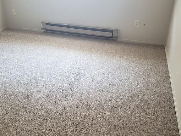 5th image of 11902 153rd Street Ct E