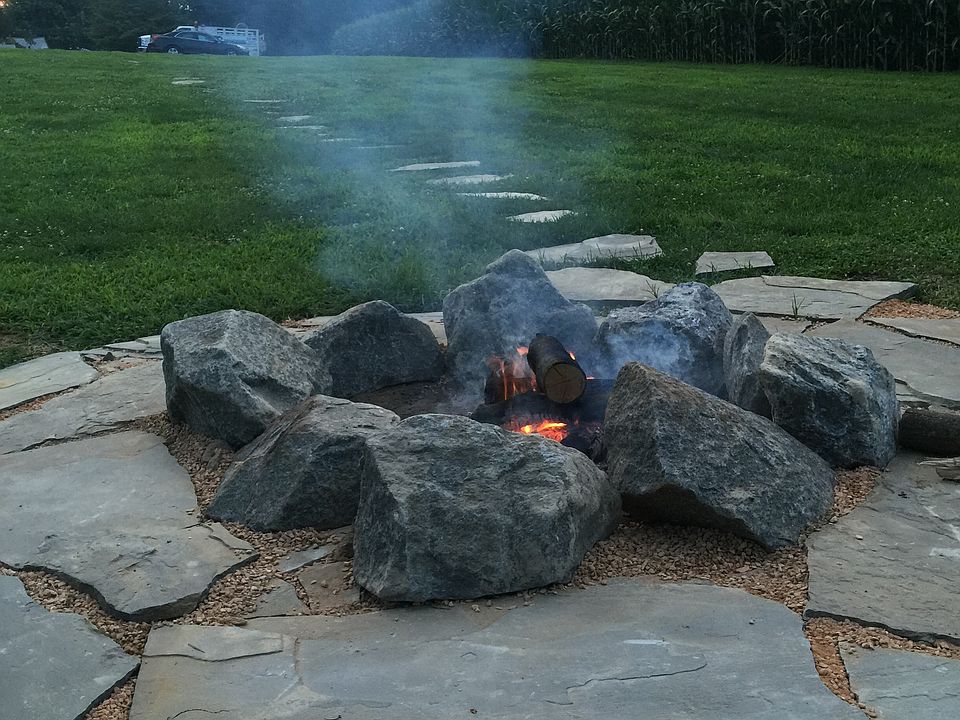 2nd image of 216 Limestone Rd