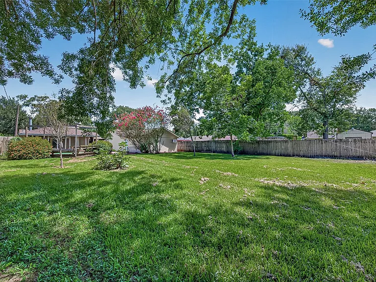 1007 E Baker Rd — Photo 38