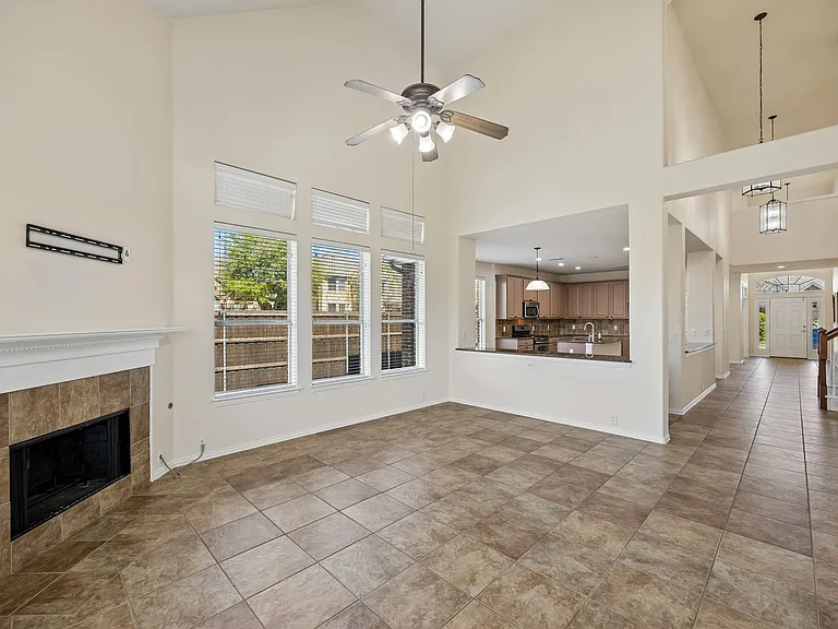 5193 Rolling Hills Dr — Photo 16