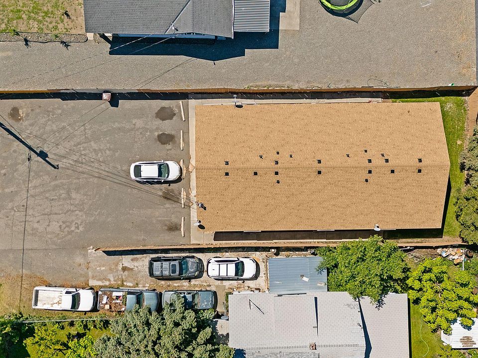 Overhead View>