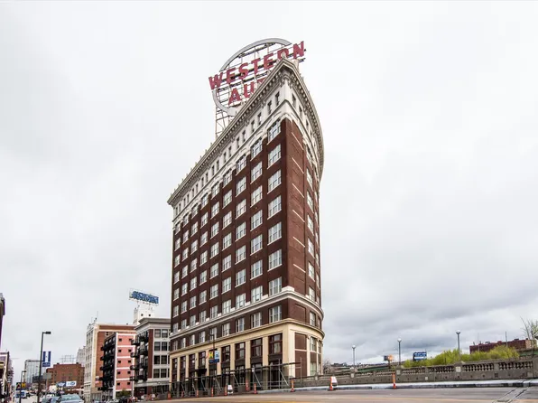 2107 Grand Ave, Kansas City, MO