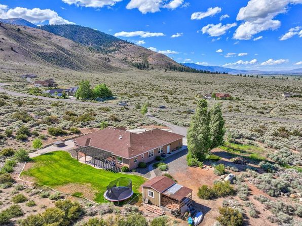 230 Hawkins Peak Rd, Markleeville, CA 96120