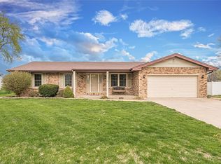7 Clara Ave, Saint Peters, MO