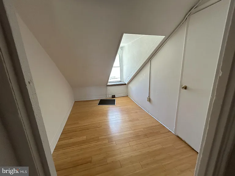 44 S 2nd St #3 — Photo 10