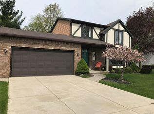 87 Colonial Manor Ct, Buffalo, NY 14224