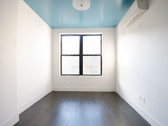4th image of 716 Nostrand Ave #4C